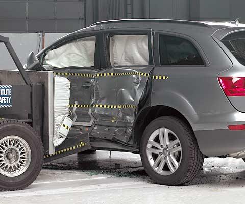 View of the vehicle and barrier just after the crash test