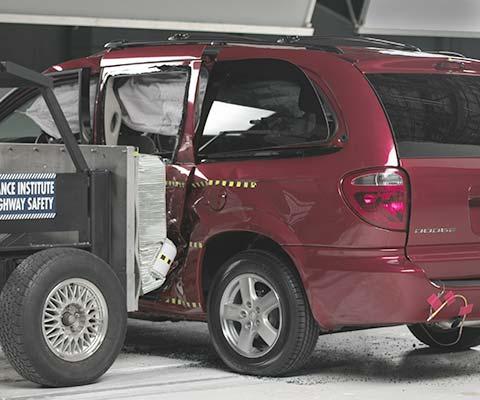 View of the vehicle and barrier just after the crash test