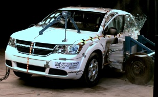 Боковой тест Dodge Journey