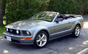 Ford Mustang GT Convertible