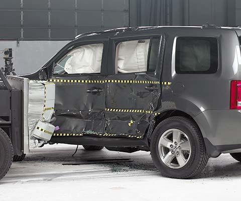 View of the vehicle and barrier just after the crash test