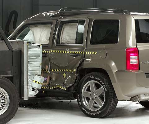 View of the vehicle and barrier just after the crash test