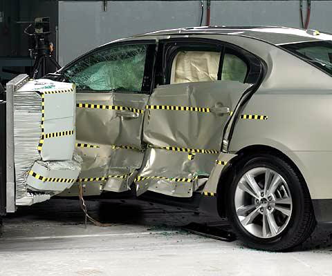 View of the vehicle and barrier just after the crash test