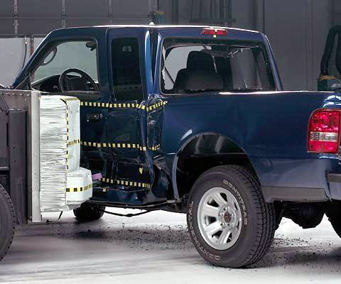 View of the vehicle and barrier just after the crash test