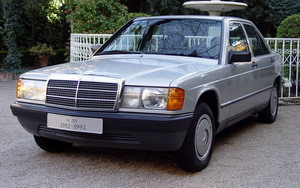 Mercedes-Benz 190 (W201)