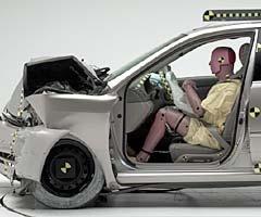 The dummy's position in relation to the steering wheel and instrument panel after the crash test indicates that the driver's survival space was maintained very well