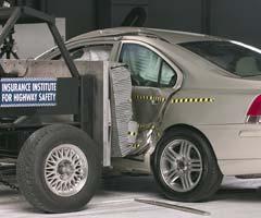 View of the vehicle and barrier just after the crash test